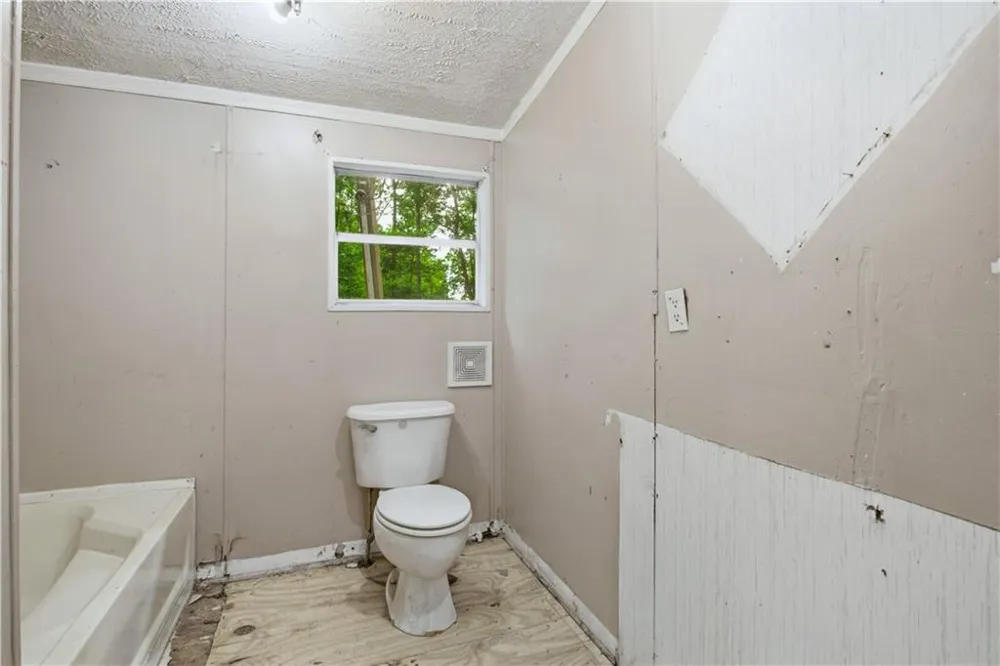 274 Water Plant Road Commerce, GA 30529