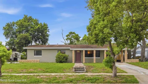 585 S Sunrise Drive