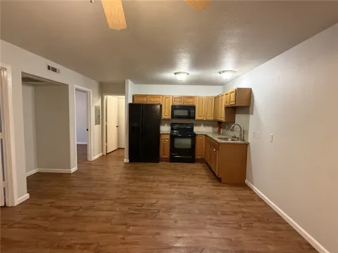 8148 Randall Lane #4
