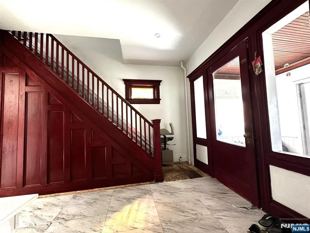 126 Bartholdi Avenue Butlerugh, NJ 07405