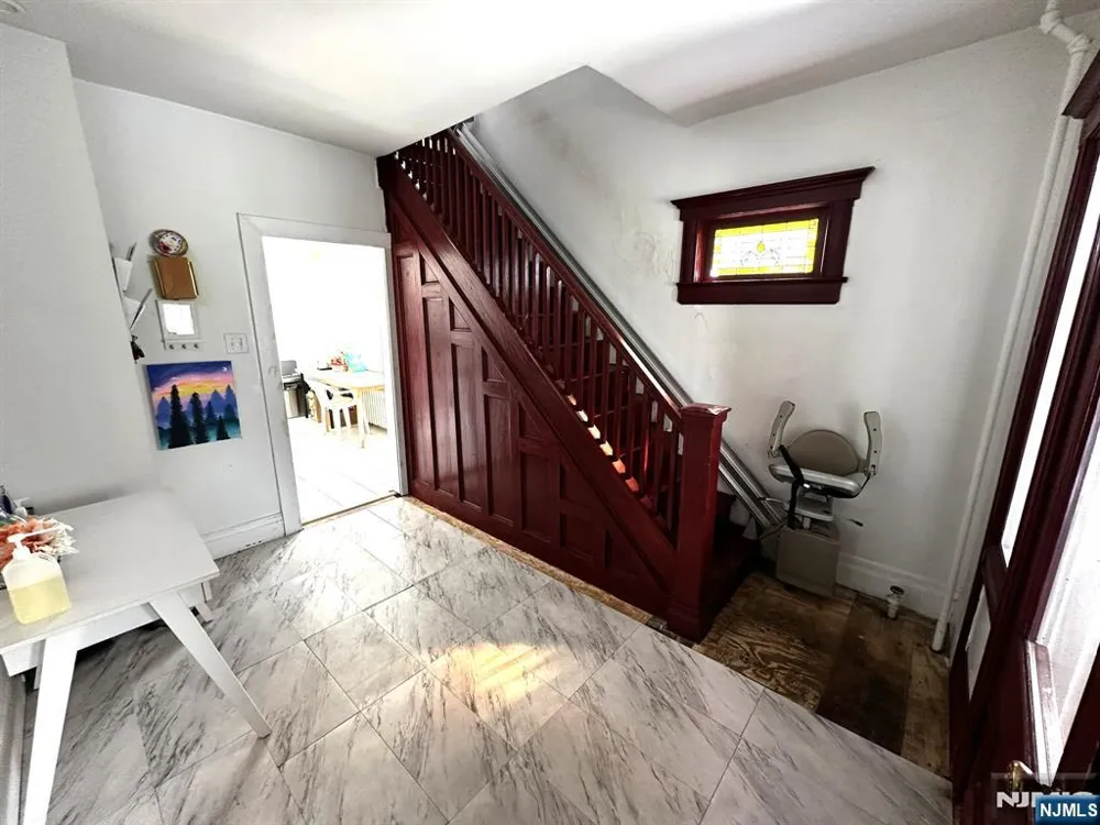 126 Bartholdi Avenue Butlerugh, NJ 07405