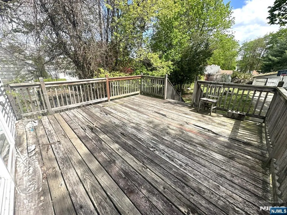 126 Bartholdi Avenue Butlerugh, NJ 07405