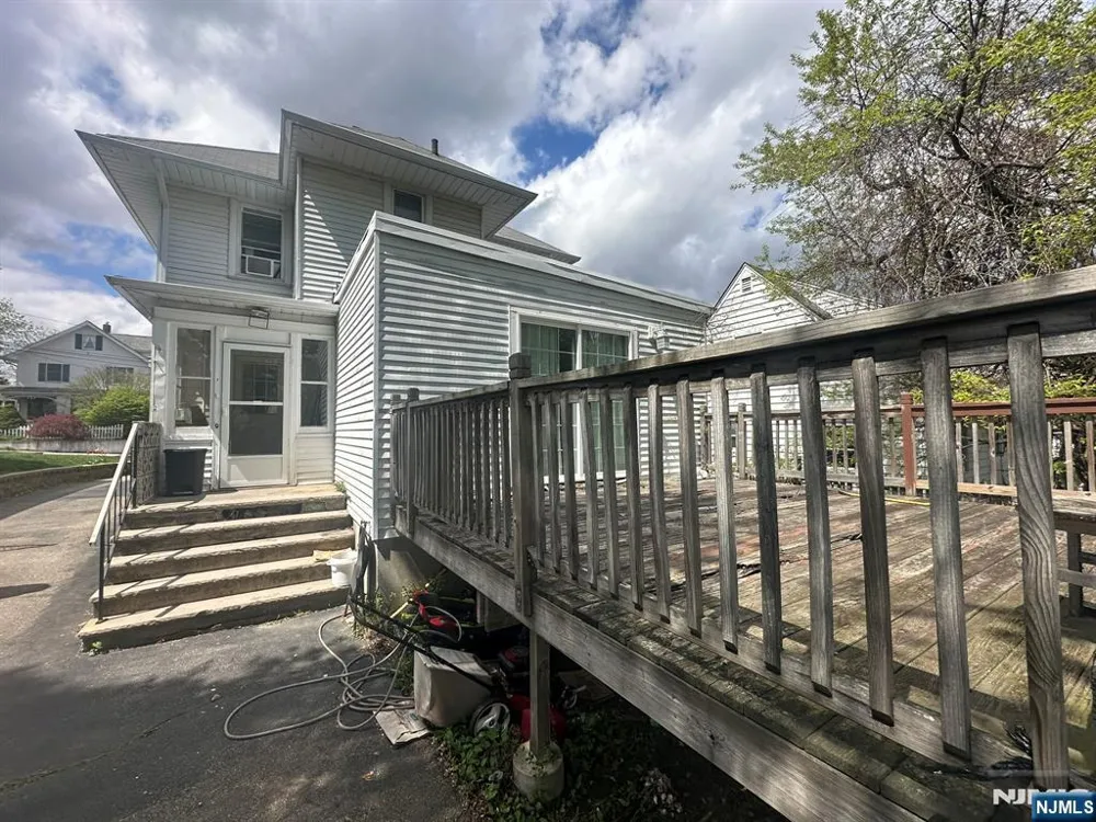 126 Bartholdi Avenue Butlerugh, NJ 07405