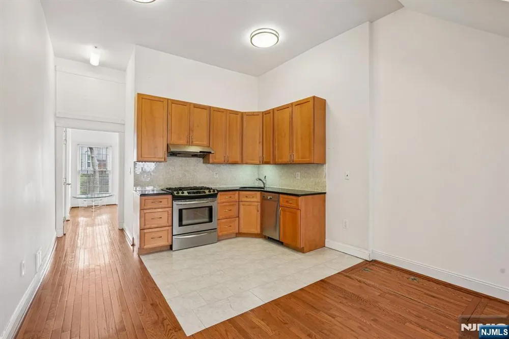 90A Hackensack Plank Road Weehawken, NJ 07086