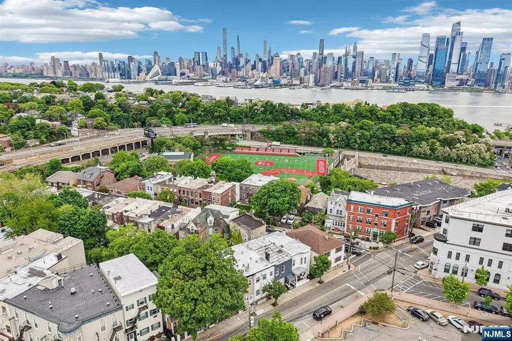 90A Hackensack Plank Road Weehawken, NJ 07086