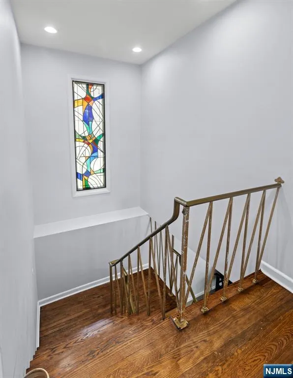 165 Hoover Drive Cresskill, NJ 07626