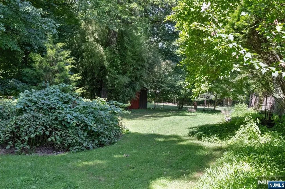 148 Spring Valley Road Montvale, NJ 07645
