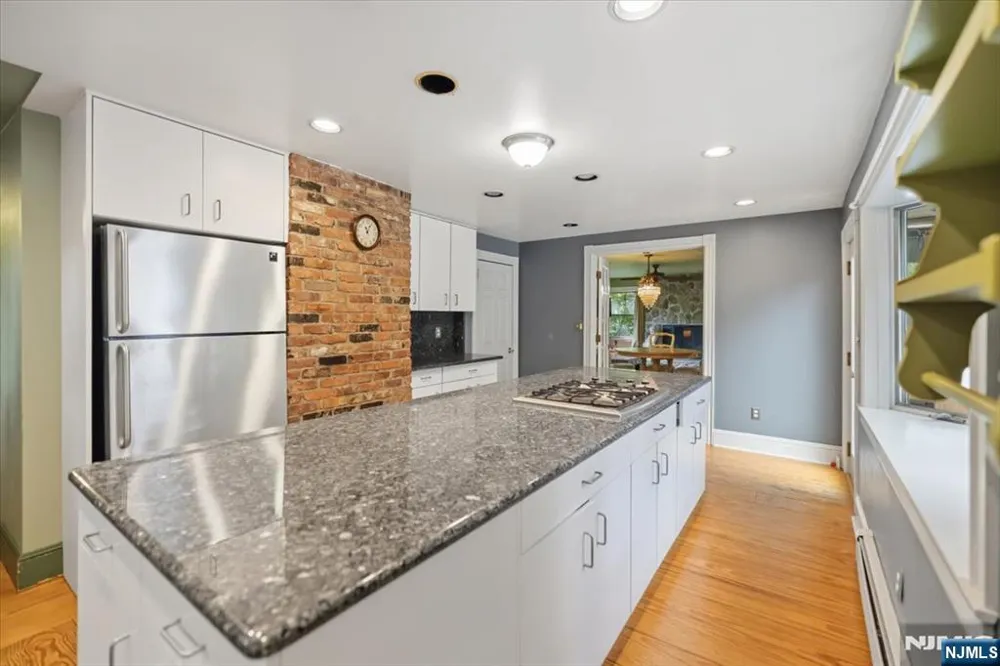 148 Spring Valley Road Montvale, NJ 07645