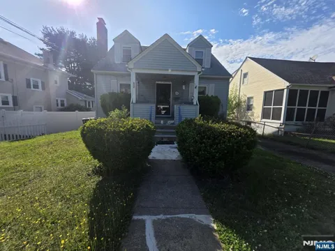 432 Green Street