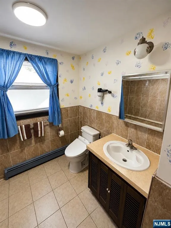 84 Orange Street Woodbridge, NJ 07095