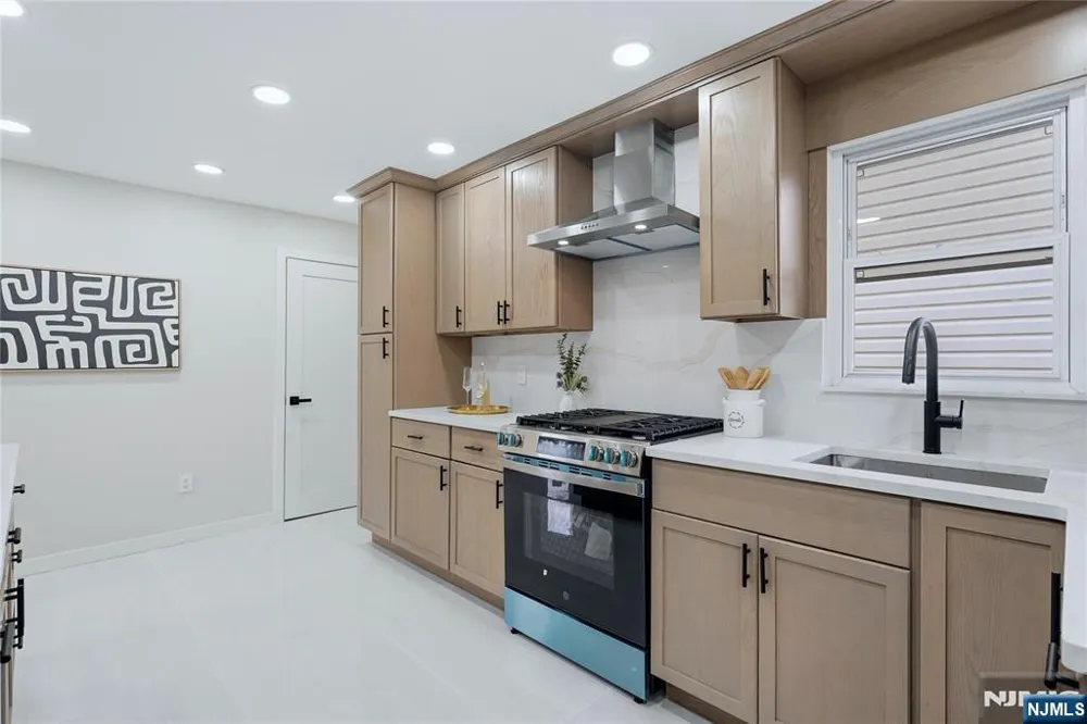7 Virginia Avenue West Orange, NJ 07052
