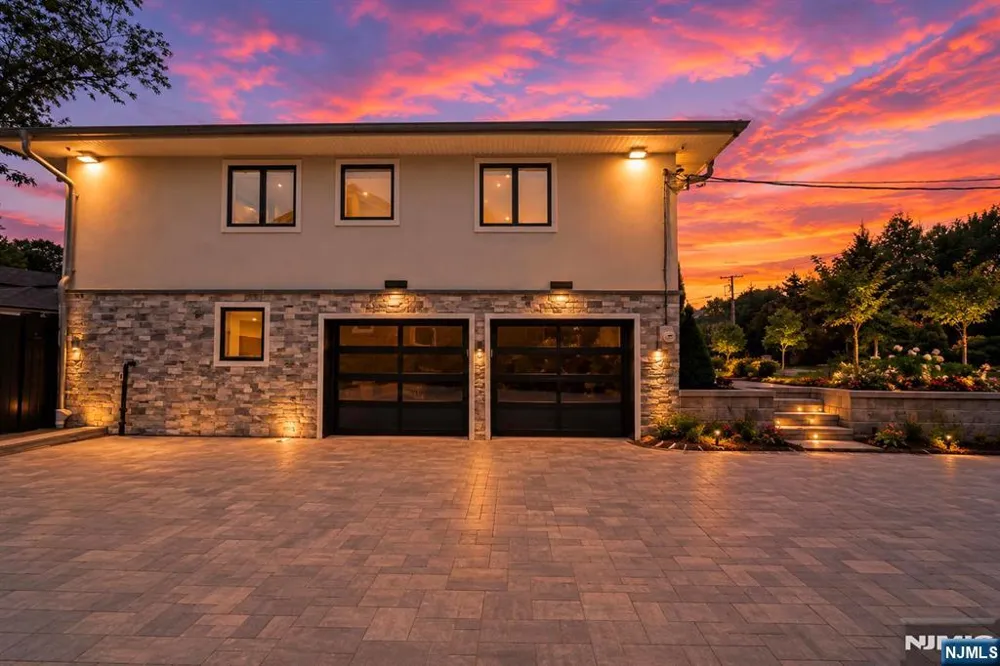 35 Jane Drive Englewood Cliffs, NJ 07632