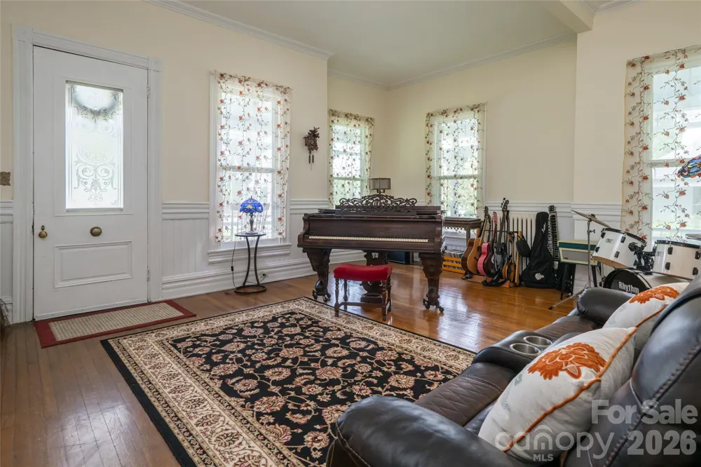 411 W Union Street Morganton, NC 28655