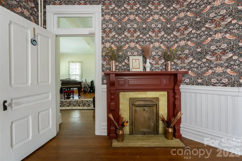 411 W Union Street Morganton, NC 28655
