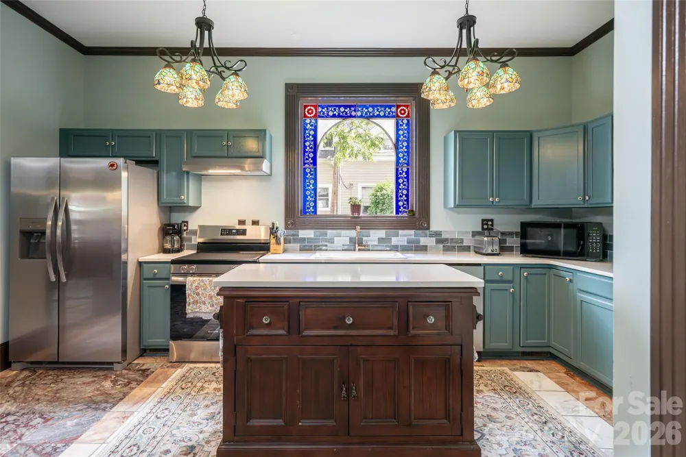 411 W Union Street Morganton, NC 28655