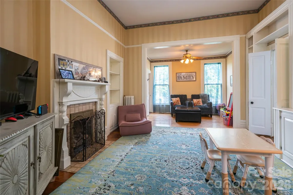411 W Union Street Morganton, NC 28655