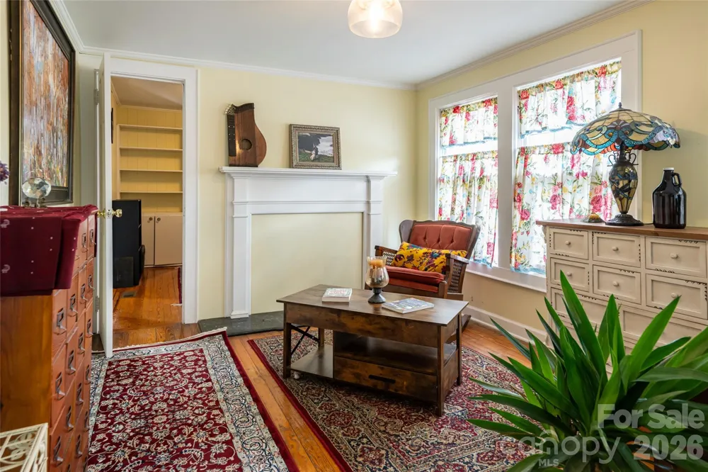 411 W Union Street Morganton, NC 28655
