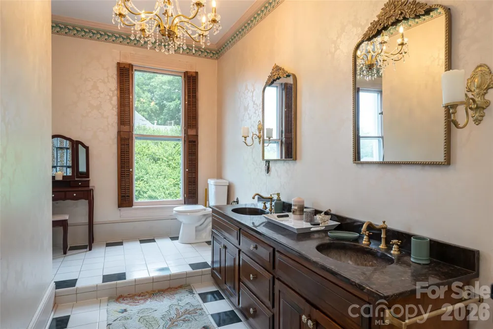 411 W Union Street Morganton, NC 28655