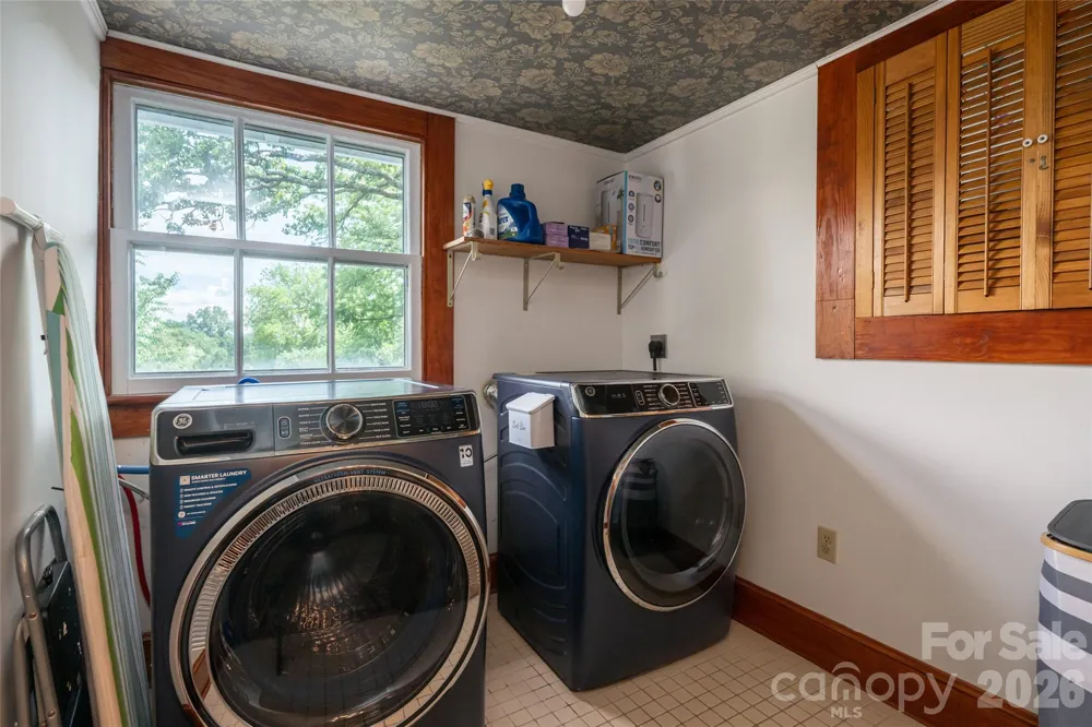 411 W Union Street Morganton, NC 28655