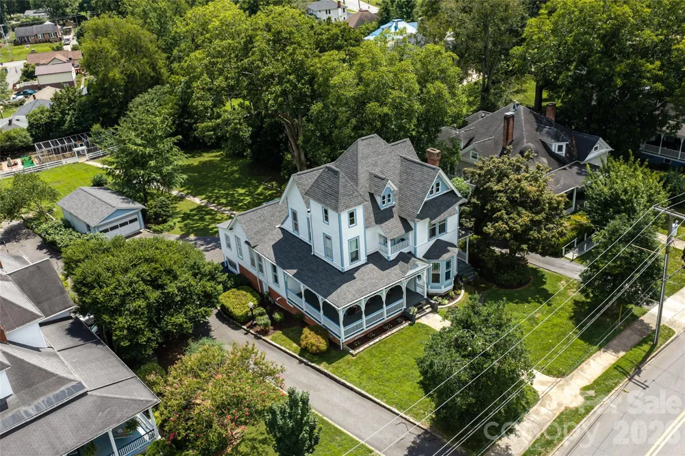 411 W Union Street Morganton, NC 28655