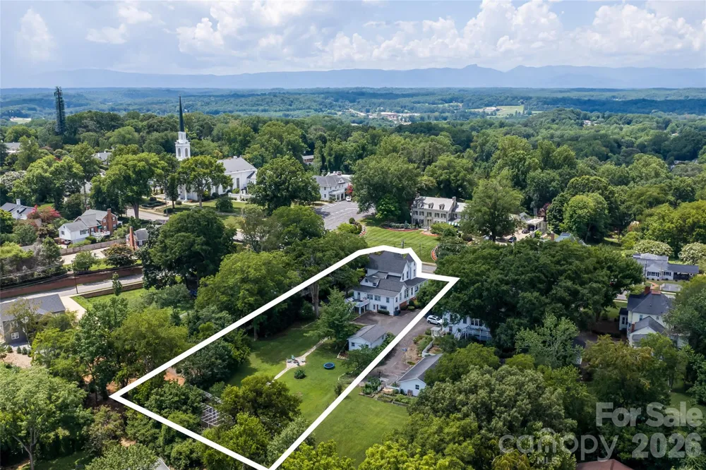 411 W Union Street Morganton, NC 28655