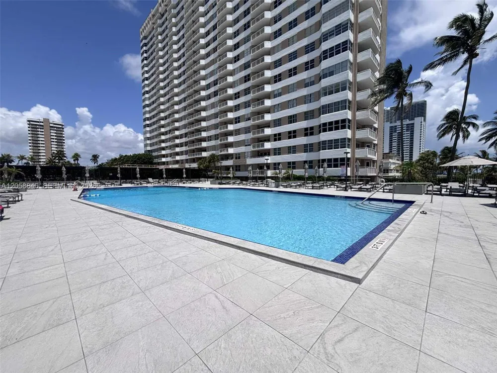1980 S Ocean Dr #MK Hallandale Beach, FL 33009