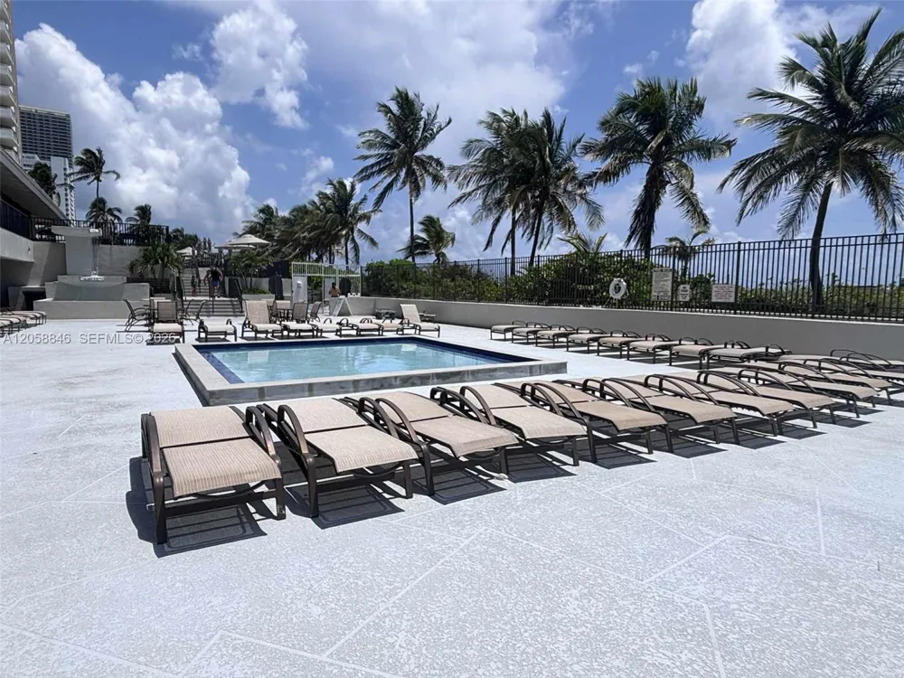 1980 S Ocean Dr #MK Hallandale Beach, FL 33009