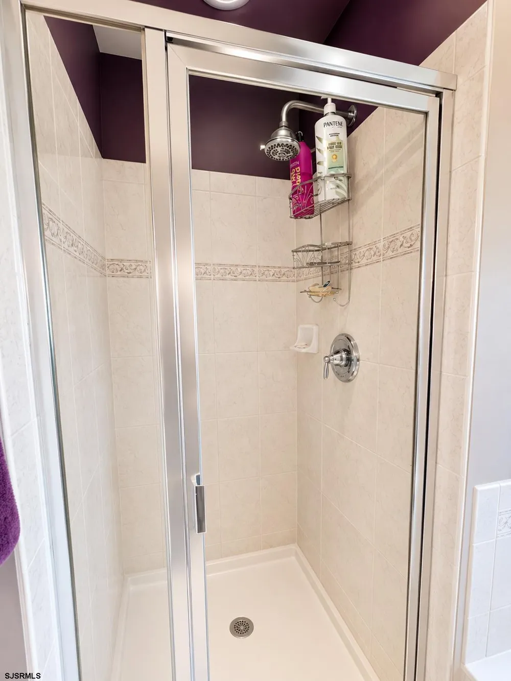5 Renaissance Dr Mays Landing, NJ 08330