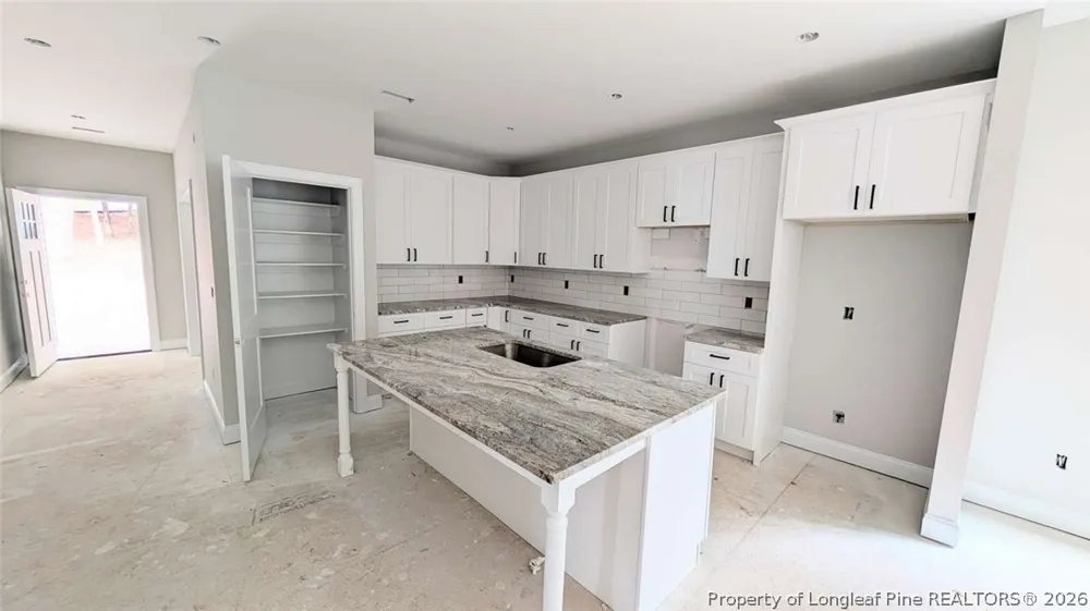 3259 Yorkshire Circle Sanford, NC 27332