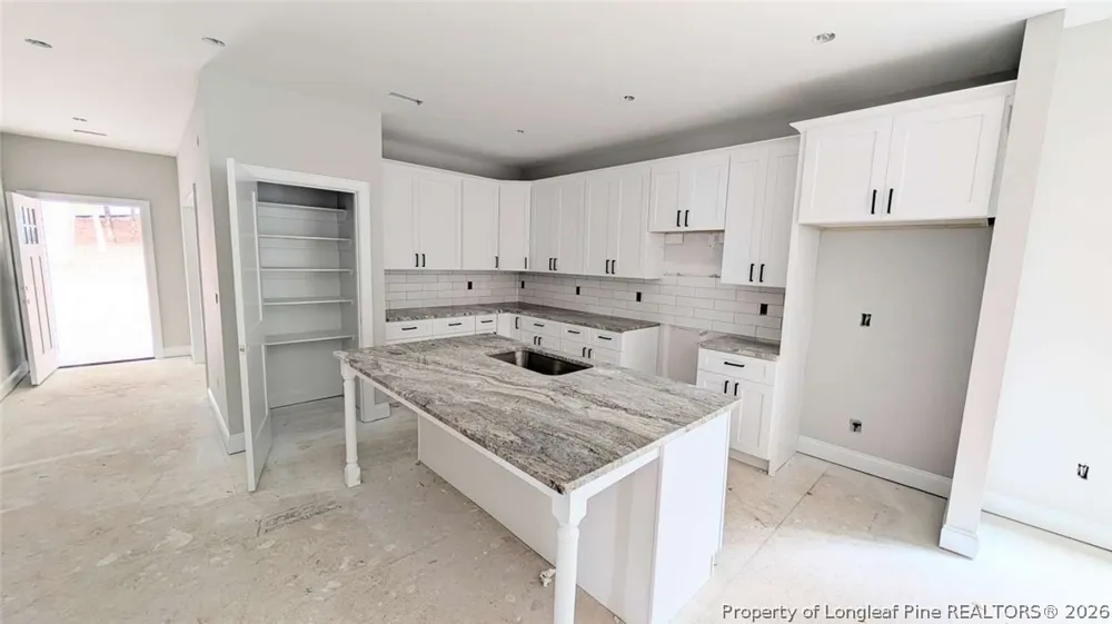 3259 Yorkshire Circle Sanford, NC 27332