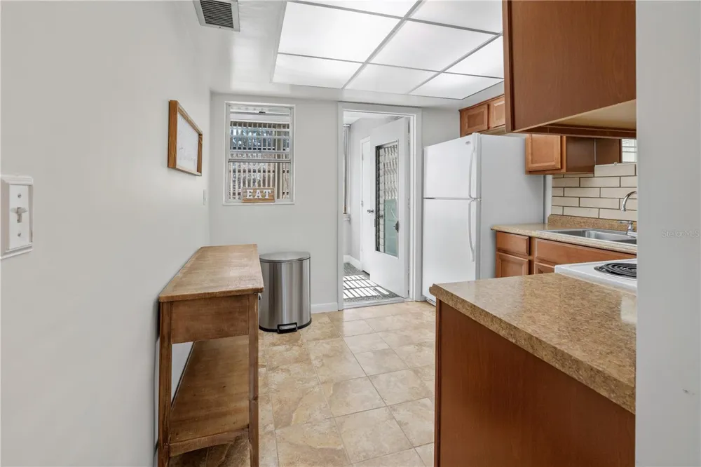 7801 11TH STREET #302 St Petersburg, FL 33702