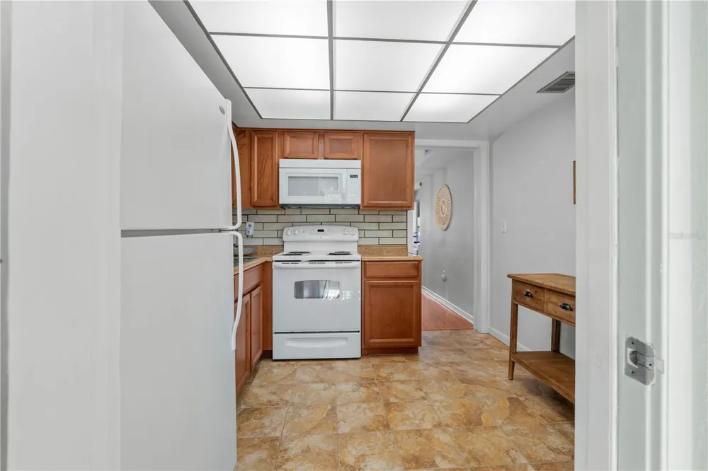 7801 11TH STREET #302 St Petersburg, FL 33702