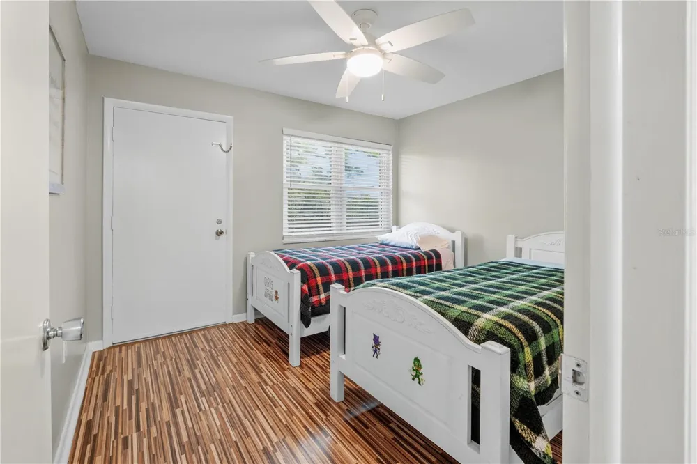 7801 11TH STREET #302 St Petersburg, FL 33702