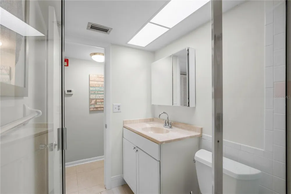 7801 11TH STREET #302 St Petersburg, FL 33702