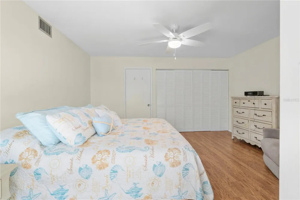 7801 11TH STREET #302 St Petersburg, FL 33702