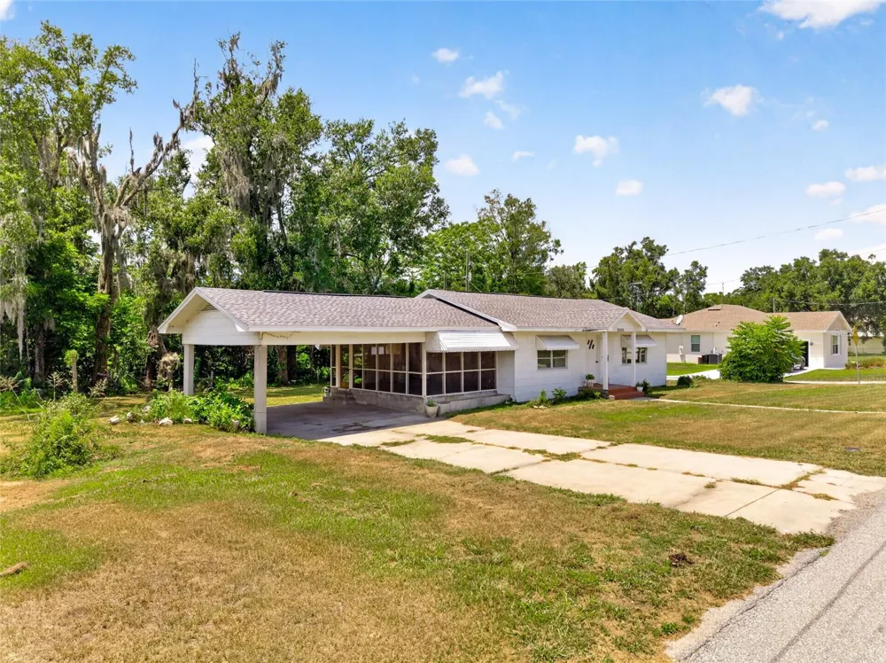 13725 10TH STREET Dade City, FL 33525