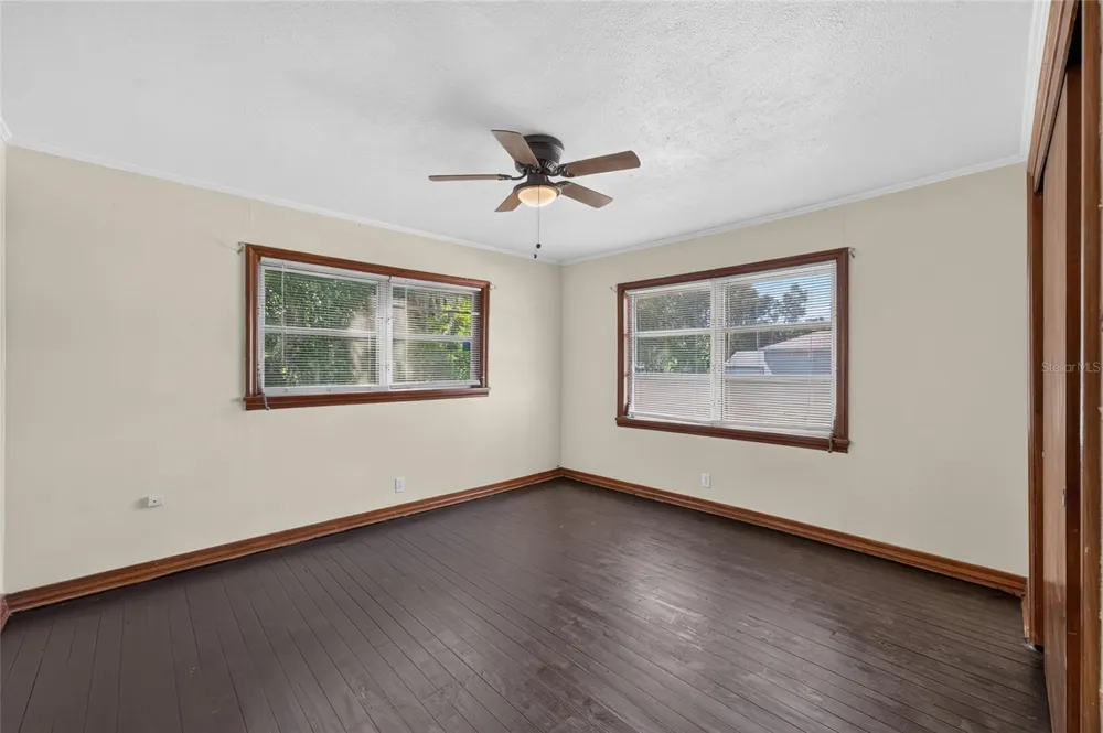 13725 10TH STREET Dade City, FL 33525