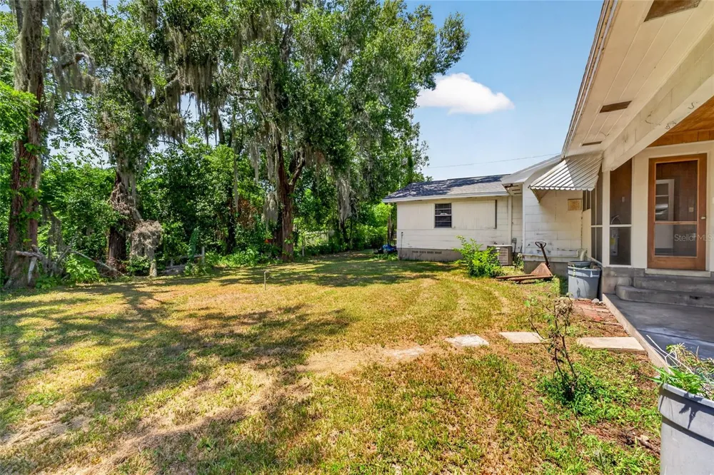 13725 10TH STREET Dade City, FL 33525