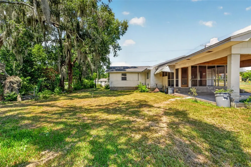 13725 10TH STREET Dade City, FL 33525