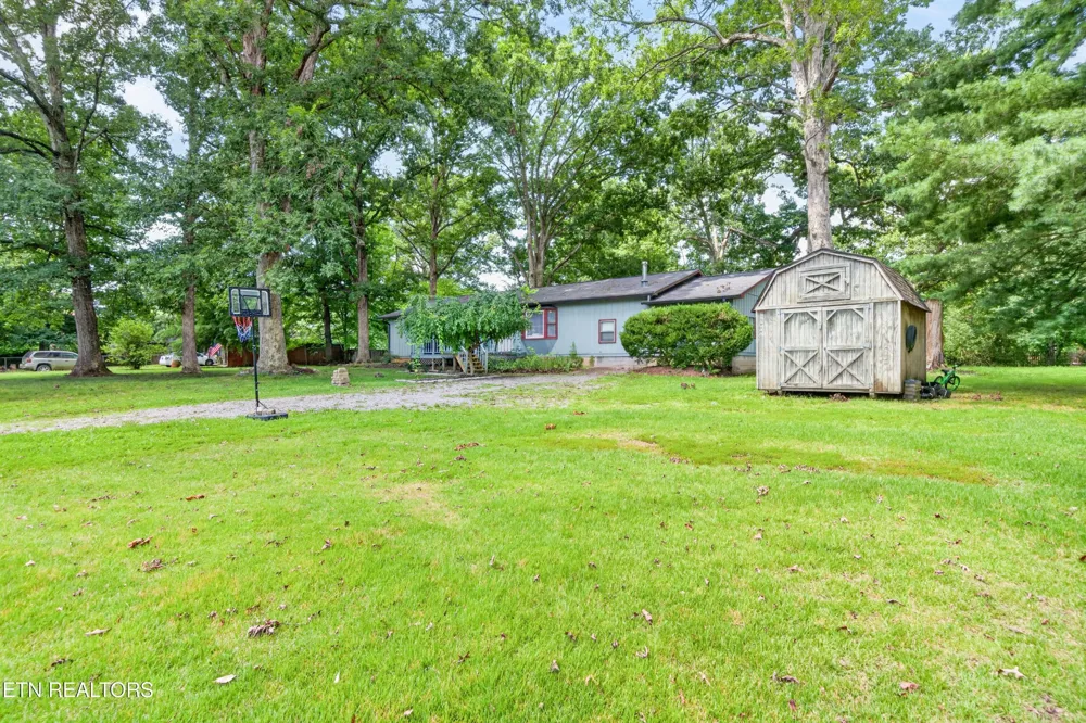 3754 Shady Oak Circle Cookeville, TN 38501