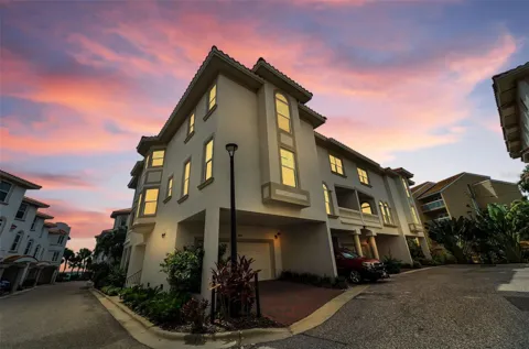 1340 BAYSHORE BOULEVARD #304