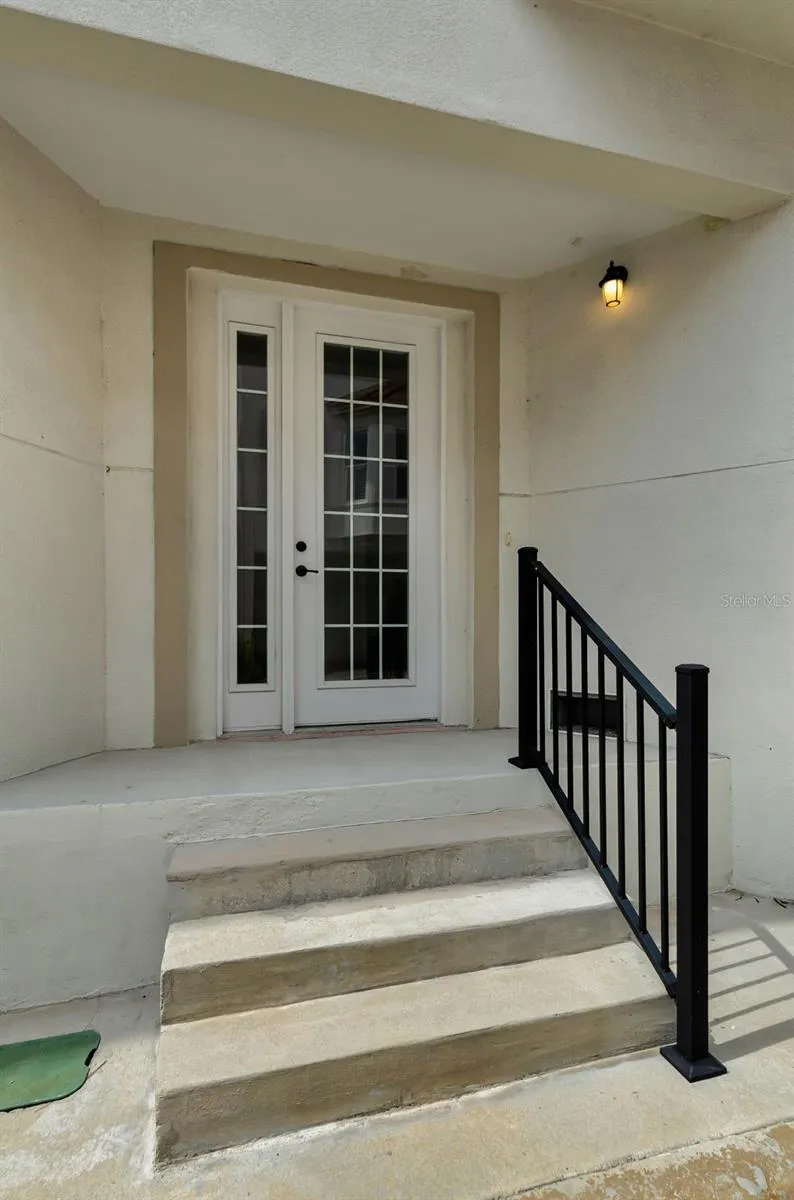1340 BAYSHORE BOULEVARD #304 Dunedin, FL 34698