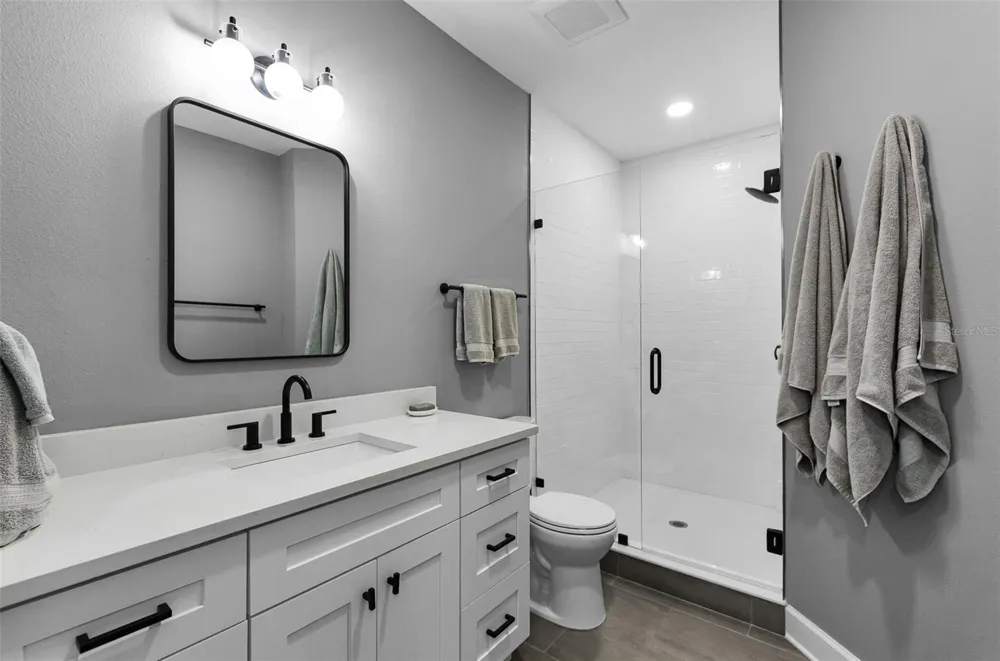 1340 BAYSHORE BOULEVARD #304 Dunedin, FL 34698