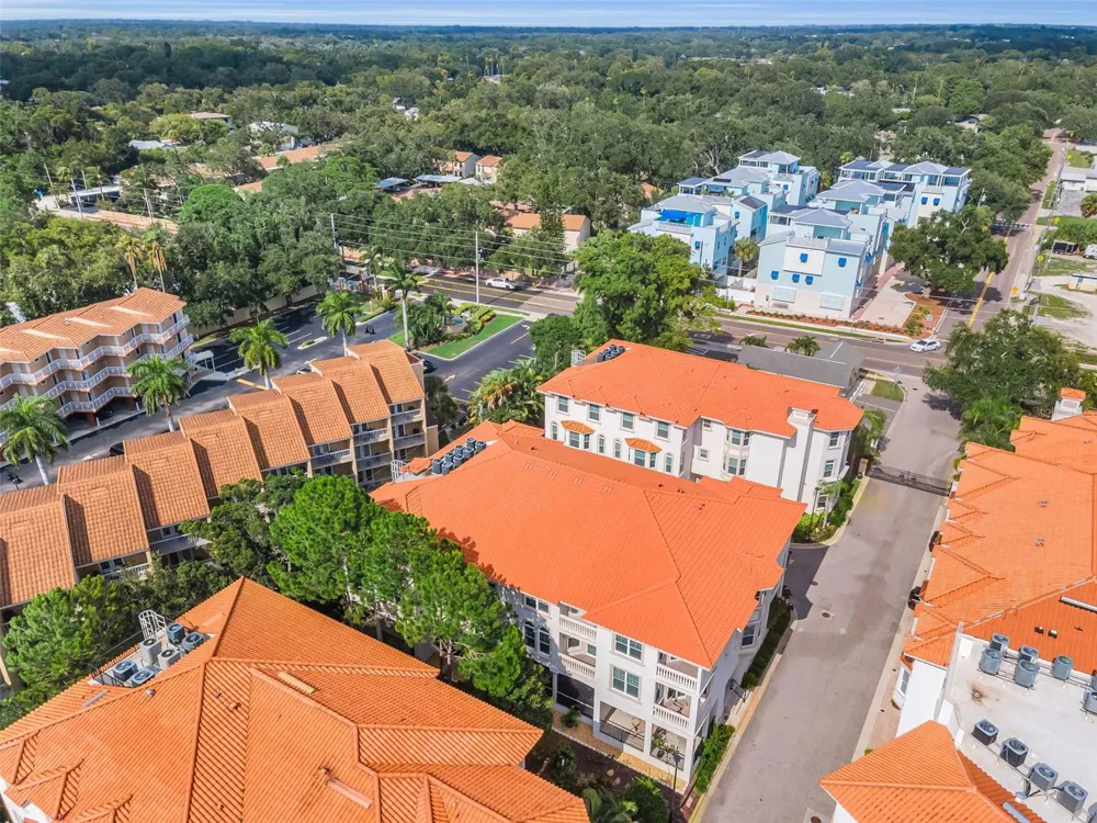 1340 BAYSHORE BOULEVARD #304 Dunedin, FL 34698
