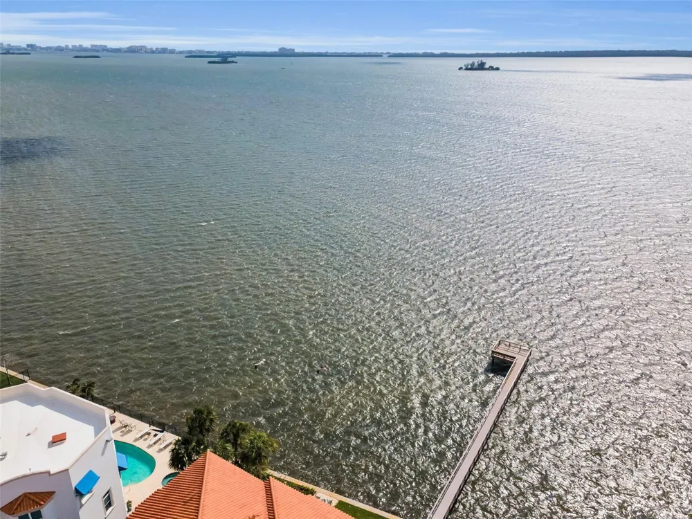 1340 BAYSHORE BOULEVARD #304 Dunedin, FL 34698