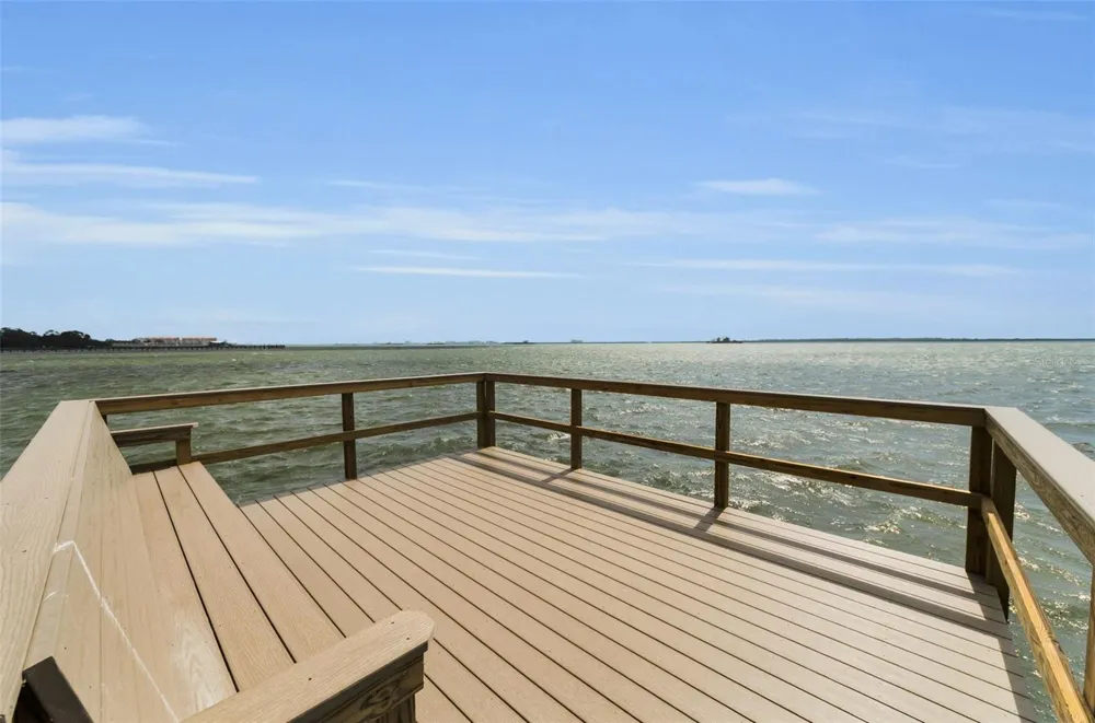 1340 BAYSHORE BOULEVARD #304 Dunedin, FL 34698