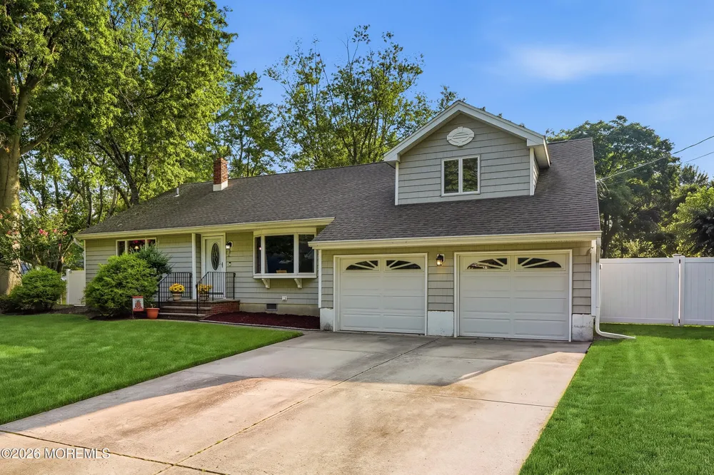 14 Lynn Drive Ocean, NJ 07712