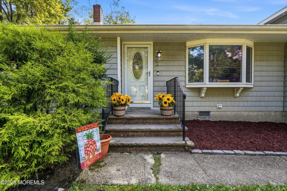14 Lynn Drive Ocean, NJ 07712