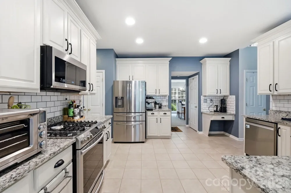 12609 Kemerton Lane Huntersville, NC 28078