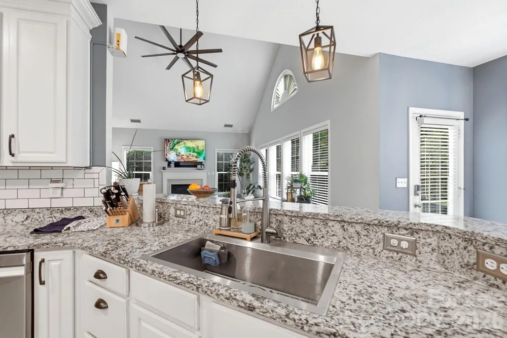12609 Kemerton Lane Huntersville, NC 28078